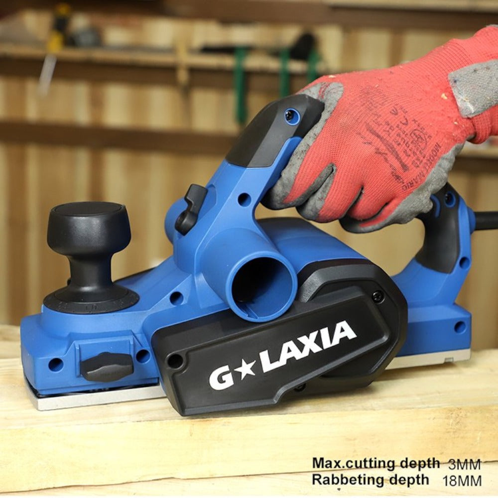 Cepillo / Garlopa 710W